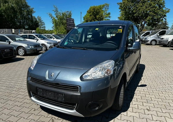 Peugeot Partner cena 26000 przebieg: 221800, rok produkcji 2013 z Ropczyce małe 154